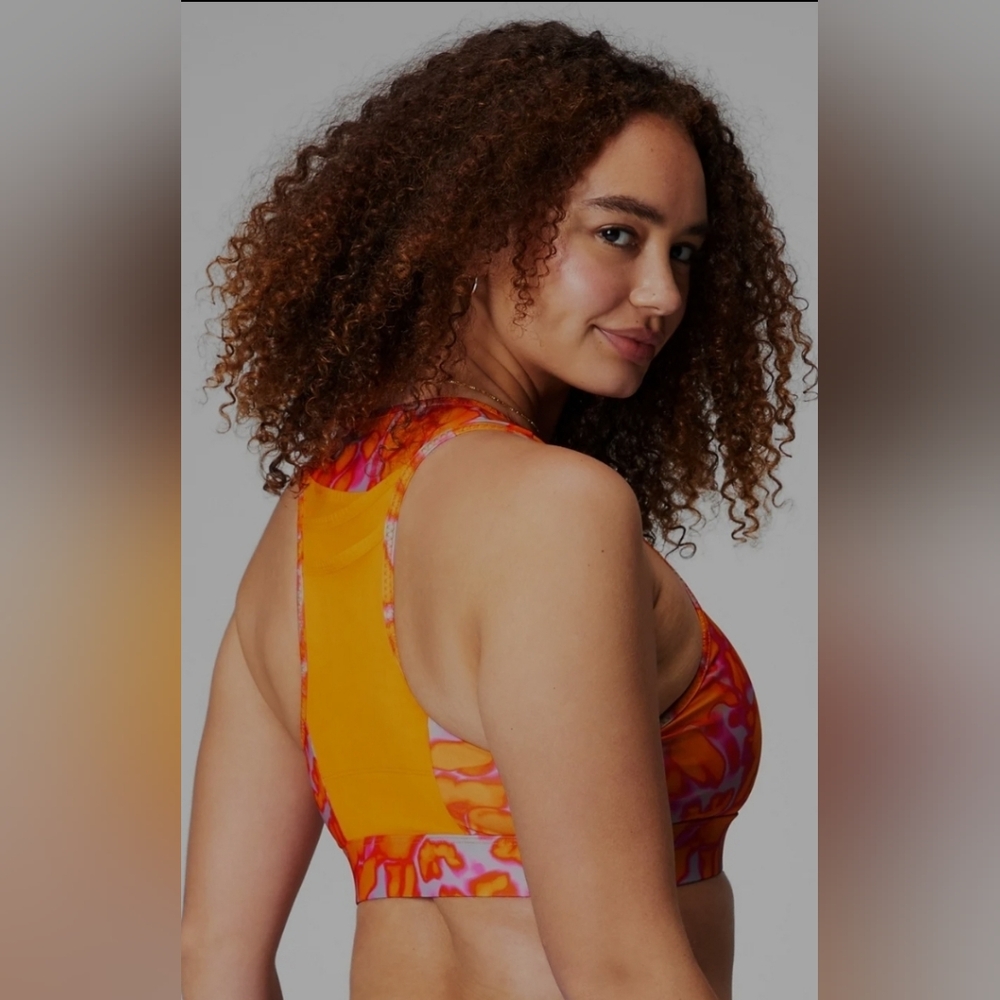 Fabletics Motion365+ Trinity High Impact Sports B… - image 2